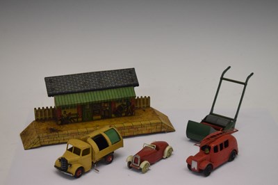 Lot 261 - Dinky Toys and Hornby