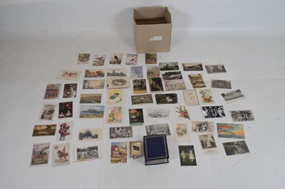 Lot 146 - Quantity of 20th Century postcards