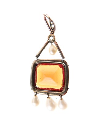 Lot 19 - Victorian Madeira citrine, diamond and pearl pendant