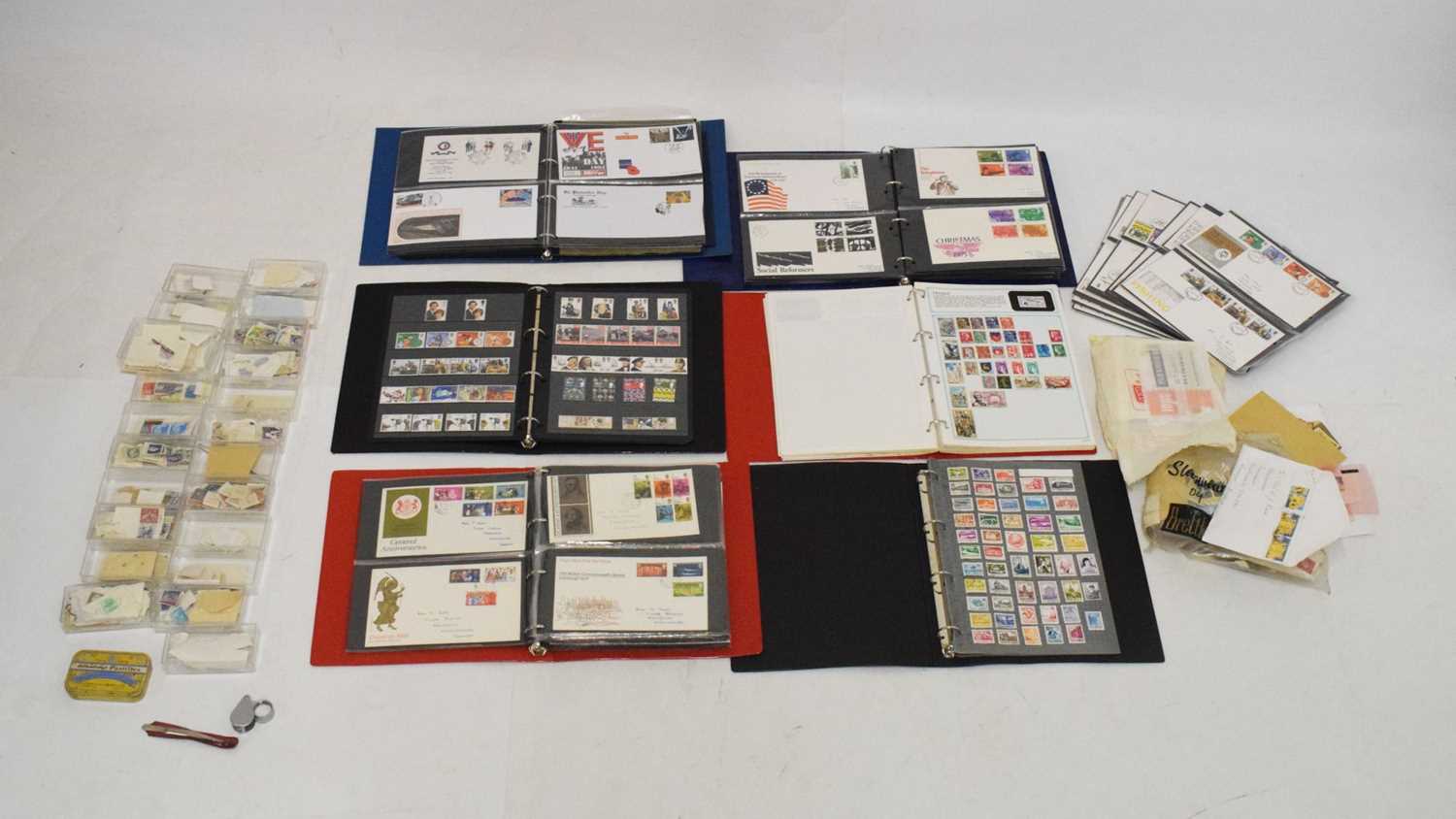 Lot 108 - Quantity of world stamps