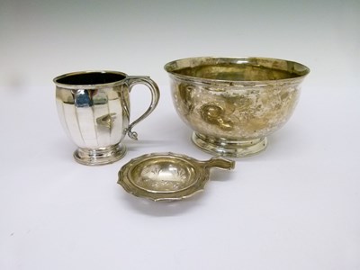 Lot 80 - White metal unmarked pedestal bowl, silver tea strainer and EPNS mug