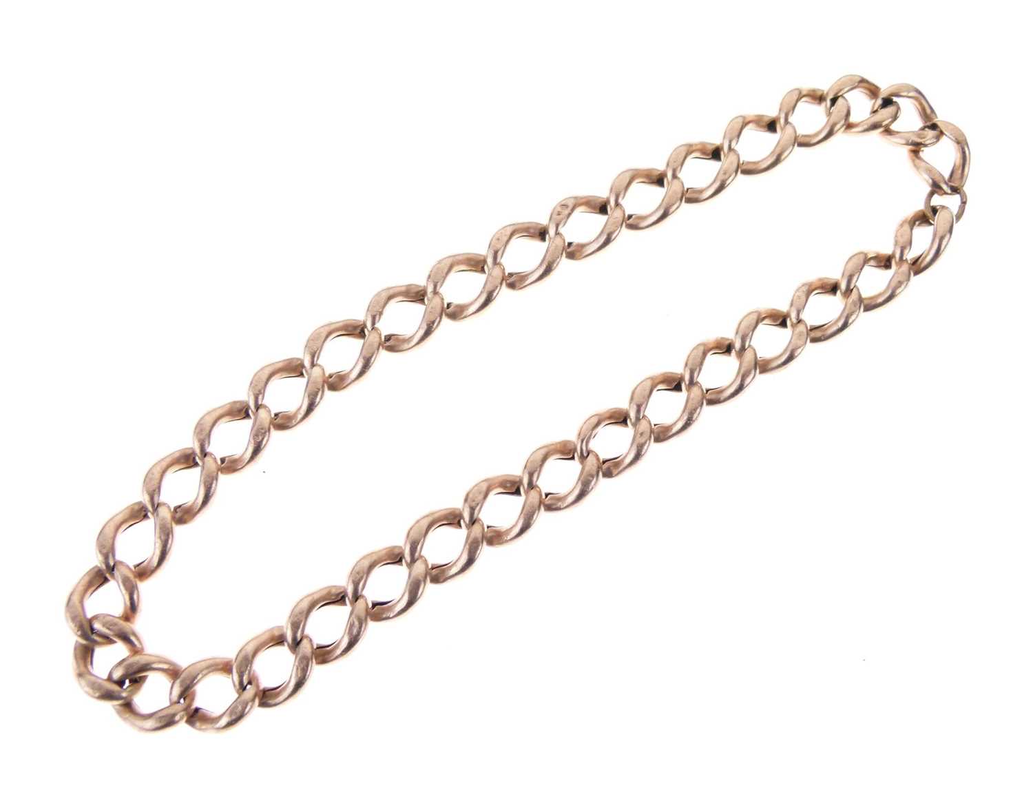 Lot 34 - '9c' yellow metal curb-link chain