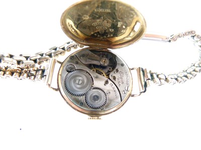 Lot 61 - Elgin - Lady's 18K gold cased wristwatch