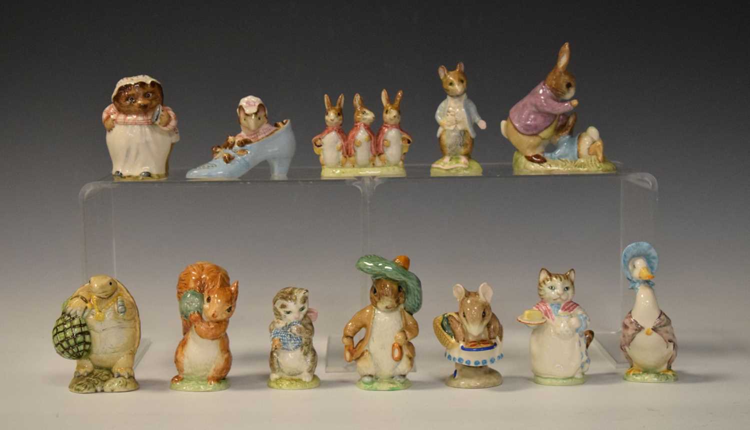 Lot 279 - Twelve Beswick Beatrix Potter figures