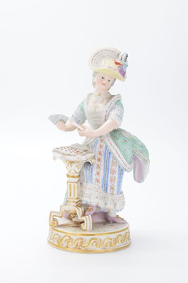 Lot 304 - Meissen female card player