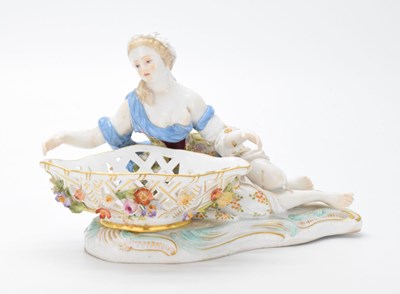 Lot 311 - Meissen figural sweetmeat basket 2875