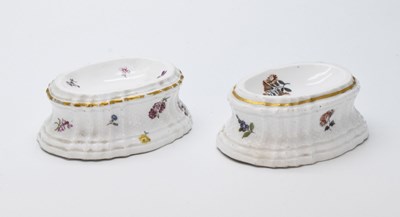 Lot 309 - Pair of late 19th Century Meissen porcelain oval trencher salts