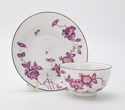 Lot 313 - Meissen puce tea bowl and saucer