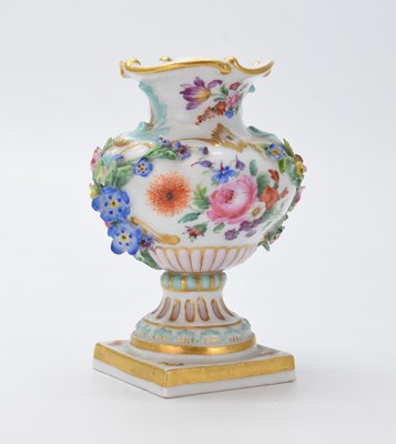 Lot 314 - Meissen flower-encrusted miniature vase