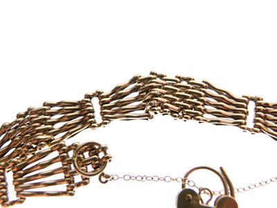 Lot 45 - 9ct gold gate-link bracelet