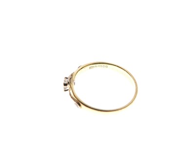 Lot 2 - 18ct gold diamond single-stone ring