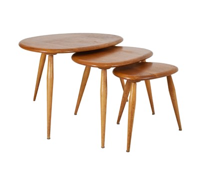 Lot 458 - Lucian Ercolani for Ercol Furniture - Nest of three 'Pebble' tables