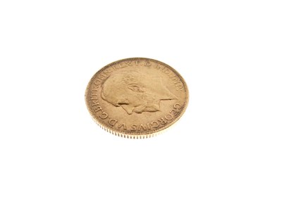 Lot 176 - George V gold sovereign, 1928