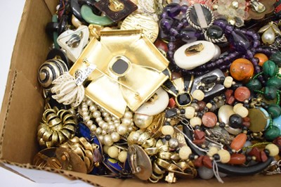 Lot 107 - Large collection of costume jewellery including Nina Ricci brooch