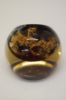 Lot 324 - Five Caithness paperweights