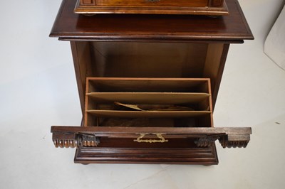 Lot 188 - Late 19th Century walnut-cased 'Polyphon Automatic Musical Instrument'