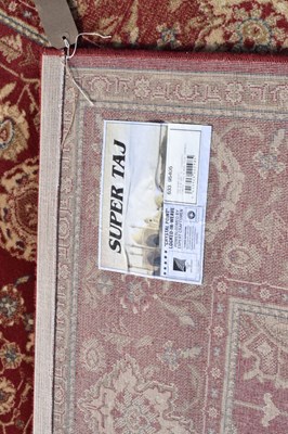 Lot 431 - 'Super Taj' machine-made wool rug