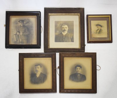 Lot 517 - Quantity of early to mid 20th Century framed photographic portraits