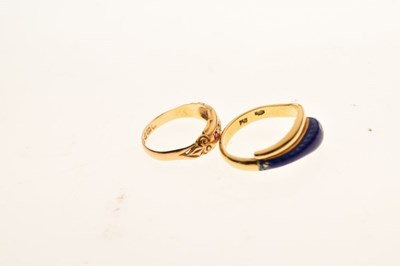 Lot 11 - Edward VII 18ct gold ring