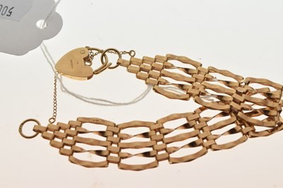 Lot 46 - 9ct gold gate-link bracelet, 11g approx