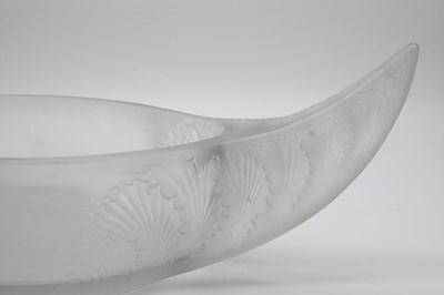Lot 270 - René Lalique (1860-1945) - 'Acanthus' frosted glass jardiniere