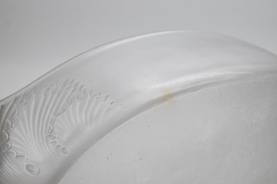Lot 270 - René Lalique (1860-1945) - 'Acanthus' frosted glass jardiniere