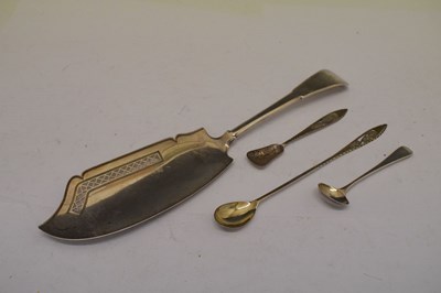 Lot 135 - George III silver fish slice etc