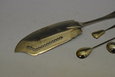 Lot 135 - George III silver fish slice etc