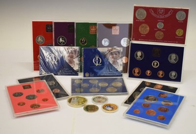 Lot 181 - Quantity of Royal Mint year packs and a selection of presentation coins