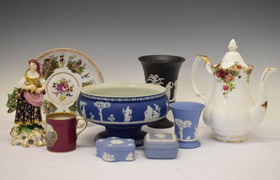 Lot 483 - Royal Albert 'Old Country Roses' coffee pot, etc