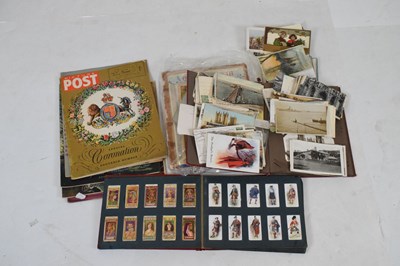 Lot 203 - Quantity of cigarette cards, postcards