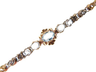 Lot 14 - Victorian aquamarine bracelet