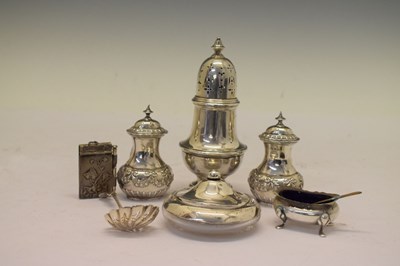 Lot 139 - Collection of small silver items