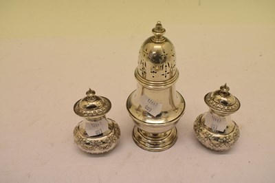 Lot 139 - Collection of small silver items