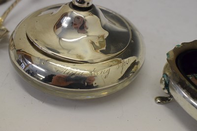 Lot 139 - Collection of small silver items