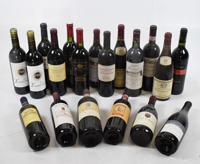 Lot 265 - Quantity of French, Spanish, Italian and English table wine