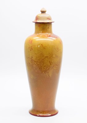 Lot 291 - Bernard Moore – Gold and red flambé baluster vase and cover