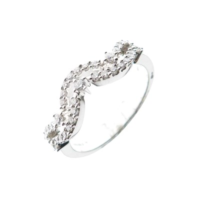 Lot 11 - 18ct white gold diamond set dress ring