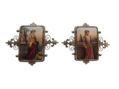 Lot 43 - Pair of Continental porcelain brooches