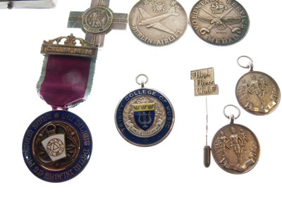 Lot 328 - Group of medals and silver Masonic Jewels