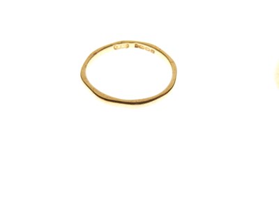 Lot 33 - Two 22ct gold wedding bands