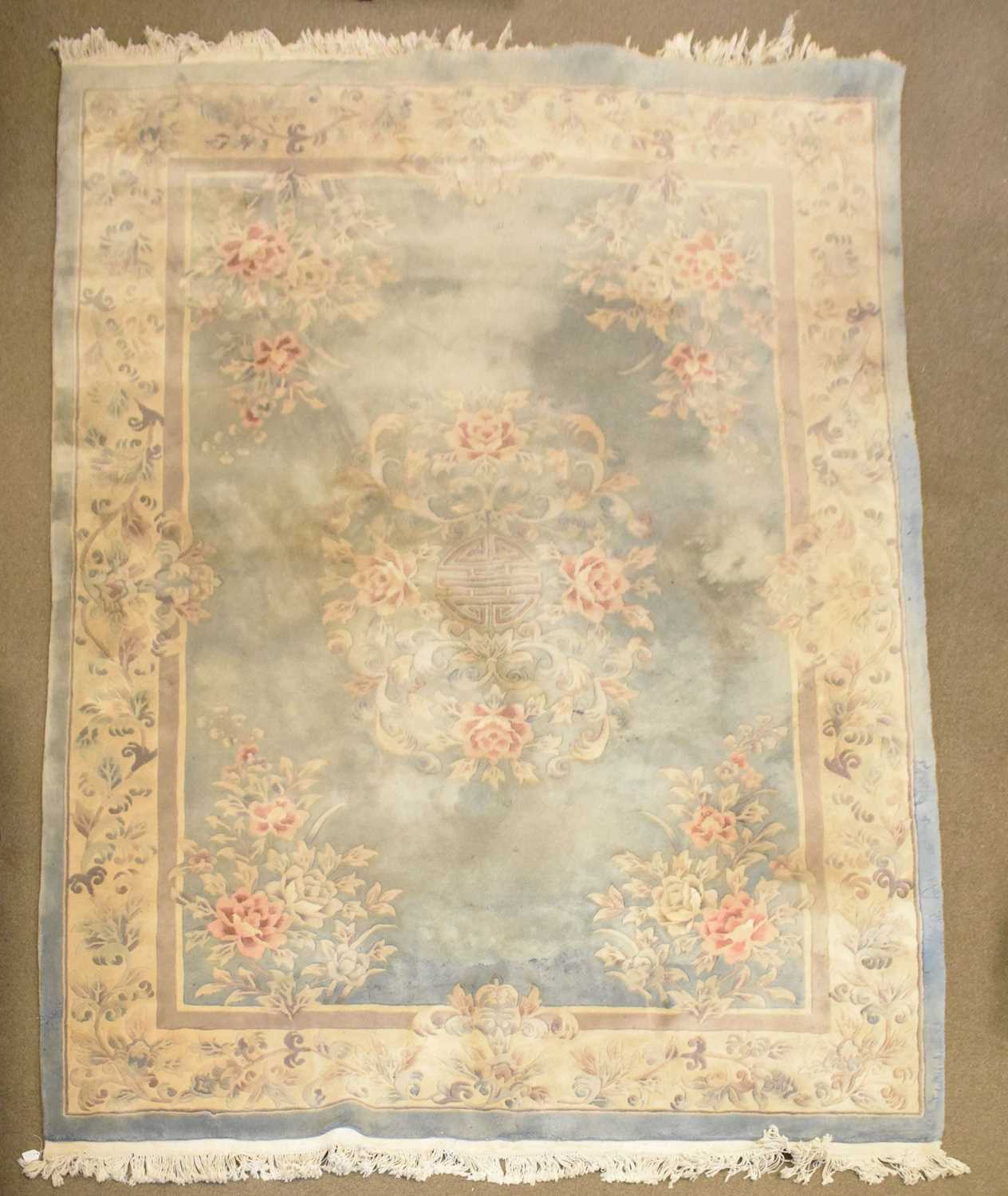 Lot 495 - Chinese wool rug