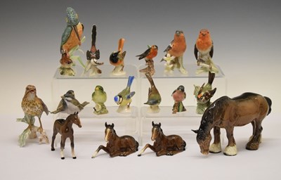 Lot 499 - Mixed group of ceramics to include; Goebel birds, Beswick horse, etc