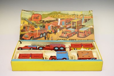 Lot 374 - Corgi Toys Chipperfield Circus Models Gift Set No. 23