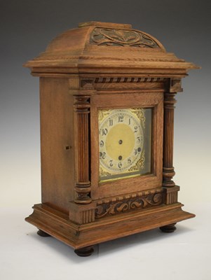 Lot 601 - Large German oak-cased chiming bracket clock