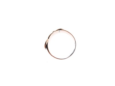 Lot 36 - 9ct rose gold buckle ring