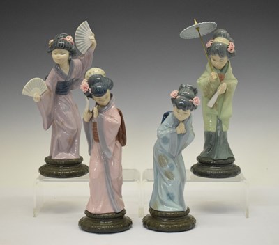 Lot 448 - Set of four Lladro figures