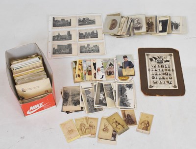 Lot 265 - Large mixed quantity of early 20th Century postcards