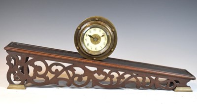 Lot 555 - 20th Century incline plane clock