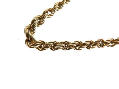 Lot 56 - Italian yellow metal (18K / 750) graduated rope-link necklace